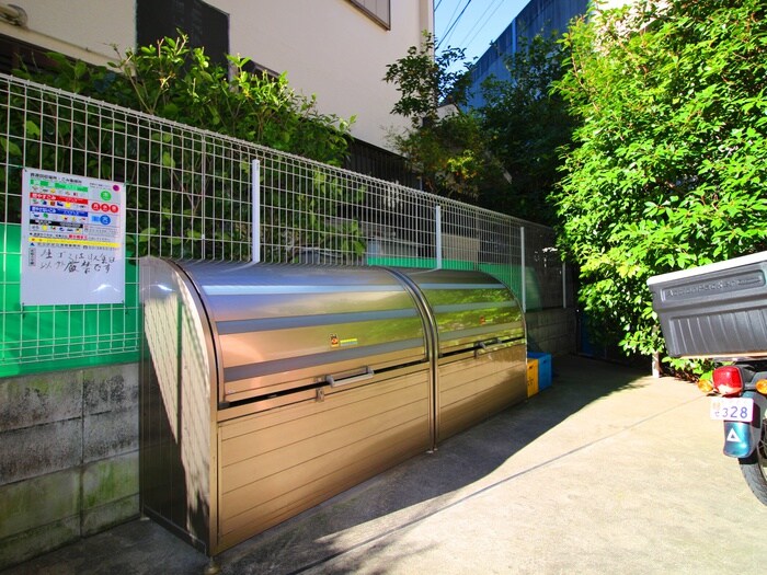 Ａｐａｒｔｍｅｎｔ桜の物件外観写真