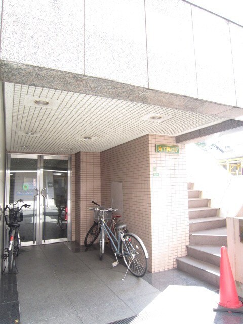 第７藤ビルの物件外観写真