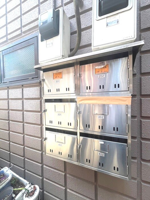 鈴木マンションの物件外観写真