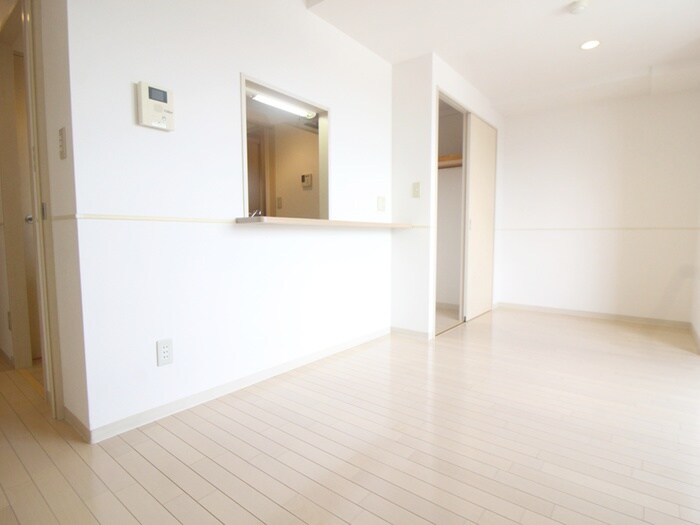 コンフォリア新中野Ⅱの物件内観写真