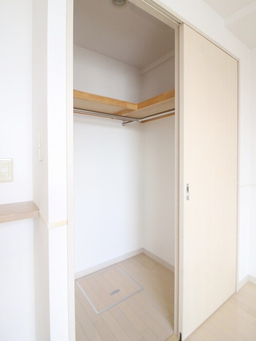 コンフォリア新中野Ⅱの物件内観写真