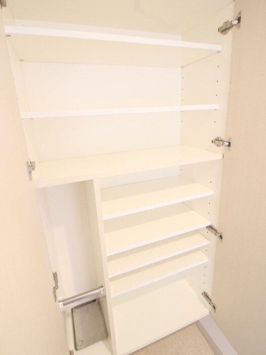 コンフォリア新中野Ⅱの物件内観写真