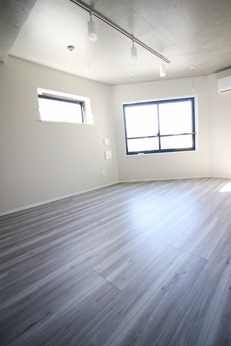 Fille Flats KAWAGUCHI HONCHOの物件内観写真