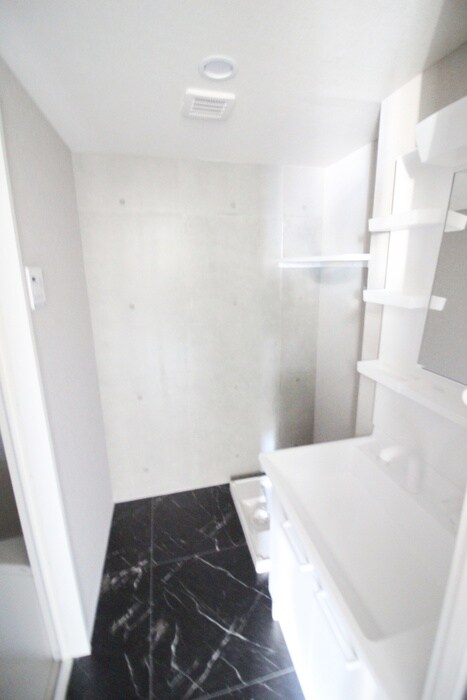 Fille Flats KAWAGUCHI HONCHOの物件内観写真