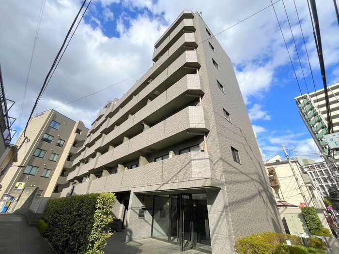 ルーブル高田馬場参番館の物件外観写真