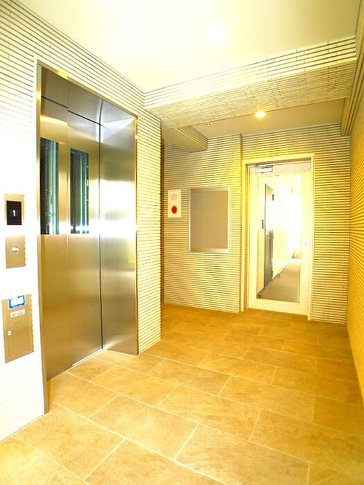 ＬＵＭＩＥＲＥの物件外観写真