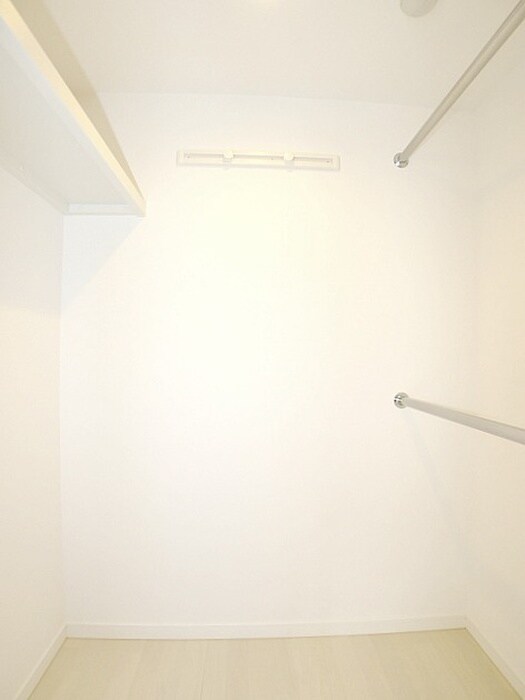 ＬＵＭＩＥＲＥの物件内観写真