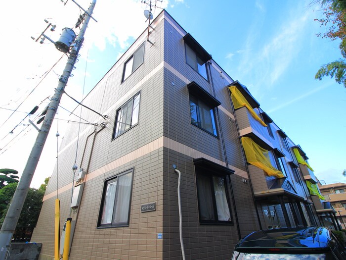 メゾンドベールの物件外観写真