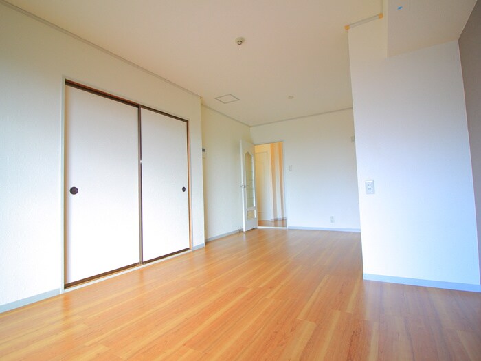 メゾンドベールの物件内観写真