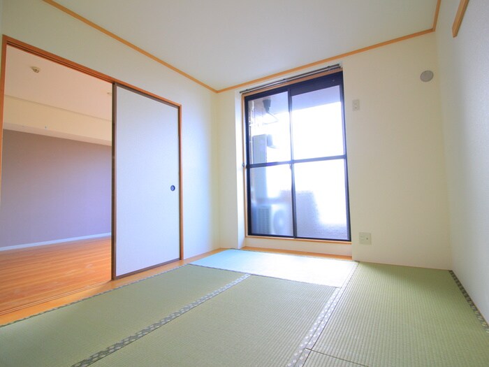 メゾンドベールの物件内観写真