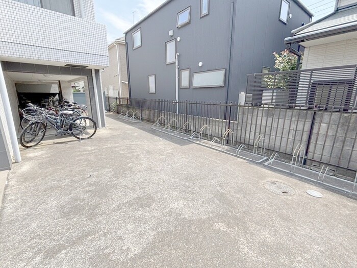 アメニティコウヤマ第12ガーデンの物件外観写真