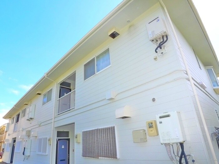 第二石井コ－ポの物件外観写真