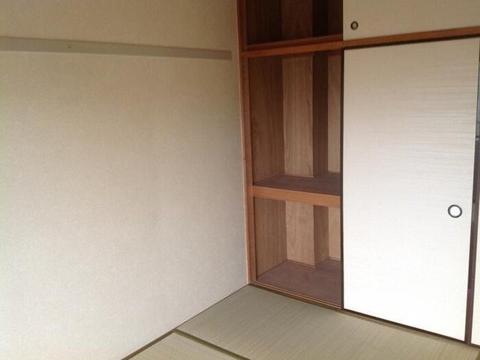 カ－サ・ワカバヤシの物件内観写真