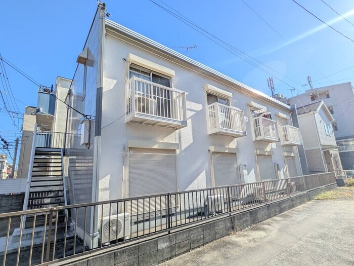 エステ－ト秋田の物件外観写真