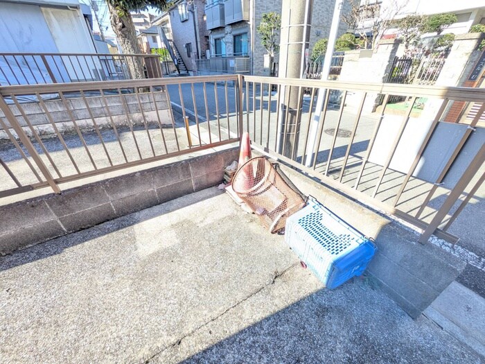 エステ－ト秋田の物件外観写真