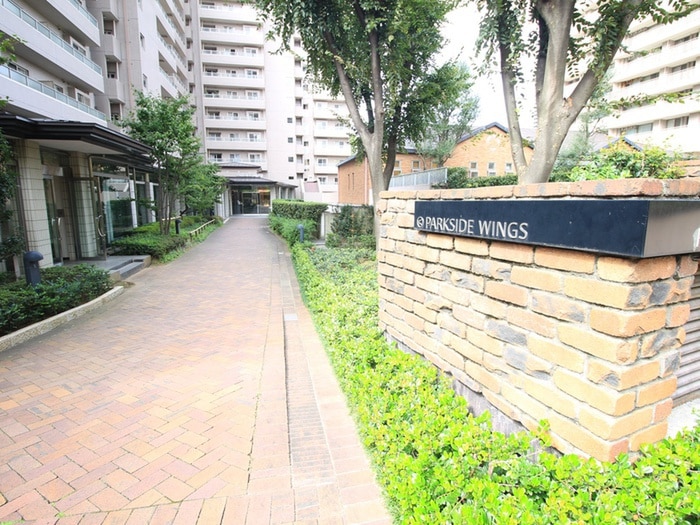 パークサイドウイングス（405）の物件外観写真