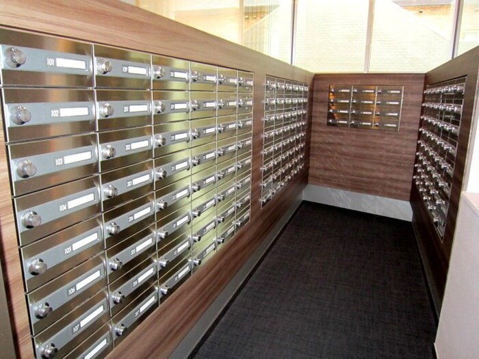 パークサイドウイングス（405）の物件外観写真