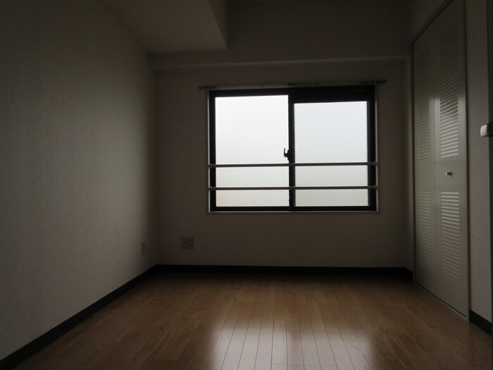ウィステリア冬木(既築部分)の物件内観写真