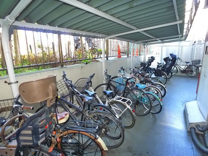 ウィステリア冬木(既築部分)の物件外観写真