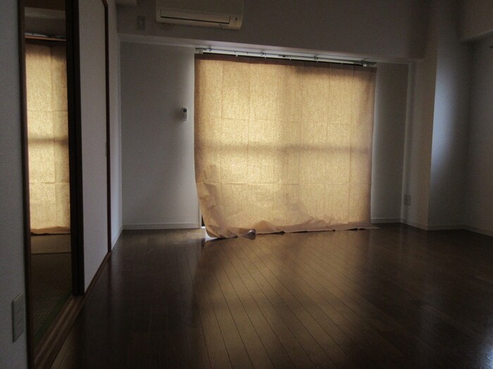 ウィステリア冬木(既築部分)の物件内観写真