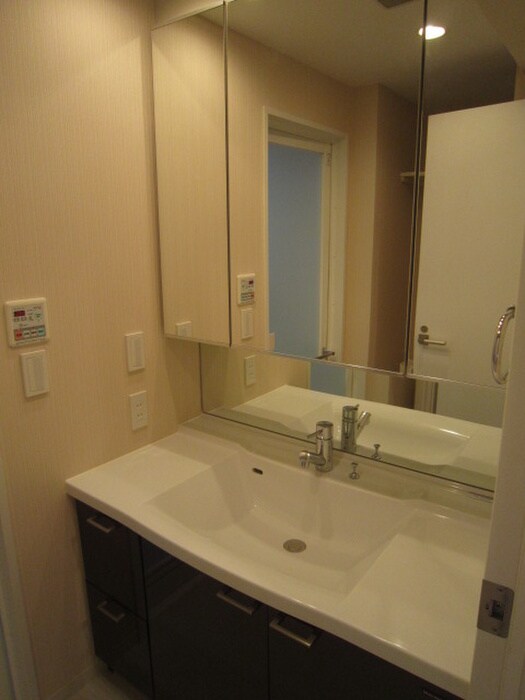 レジディア祐天寺の物件内観写真