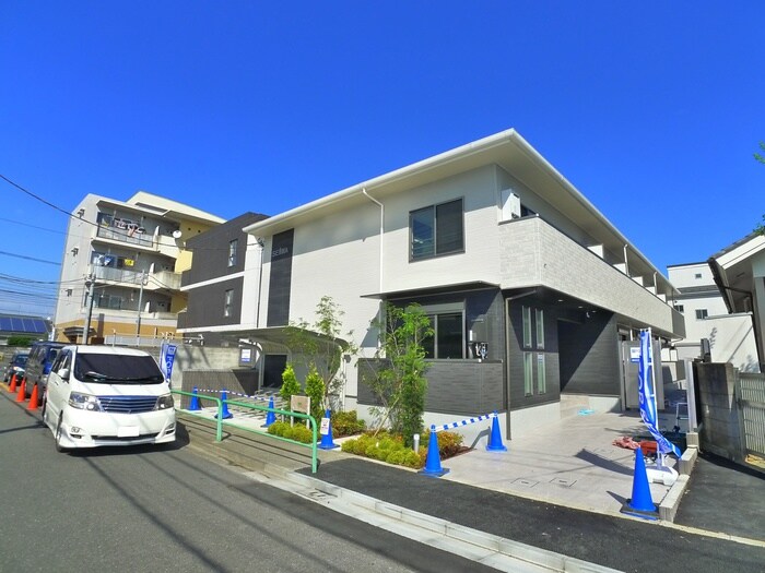 エーフラット入谷の物件外観写真