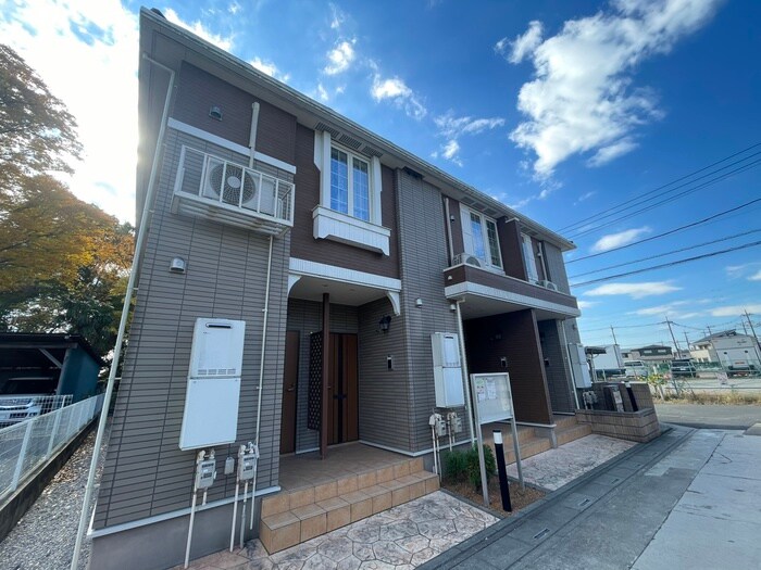 カーサ　デ　フローレの物件外観写真