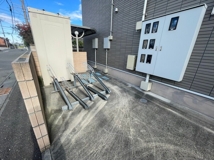 カーサ　デ　フローレの物件外観写真