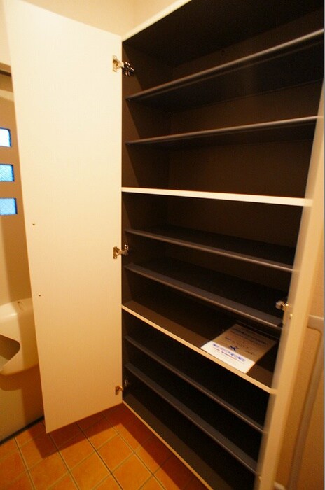 カーサ　デ　フローレの物件内観写真