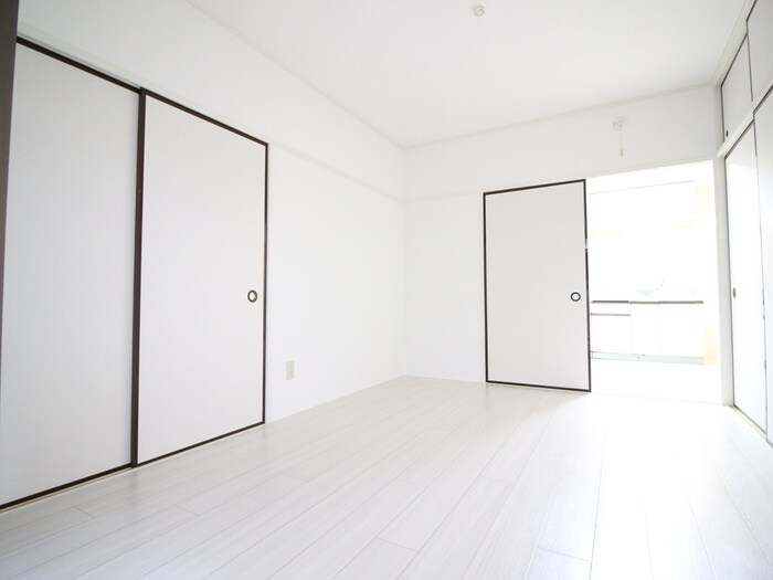 サングリ－ン南の物件内観写真