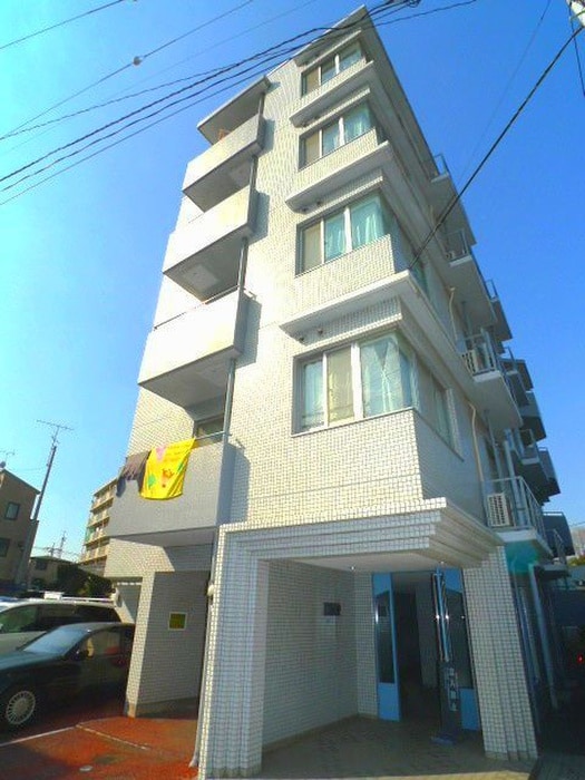 グランドゥール蕨市民公園の物件外観写真