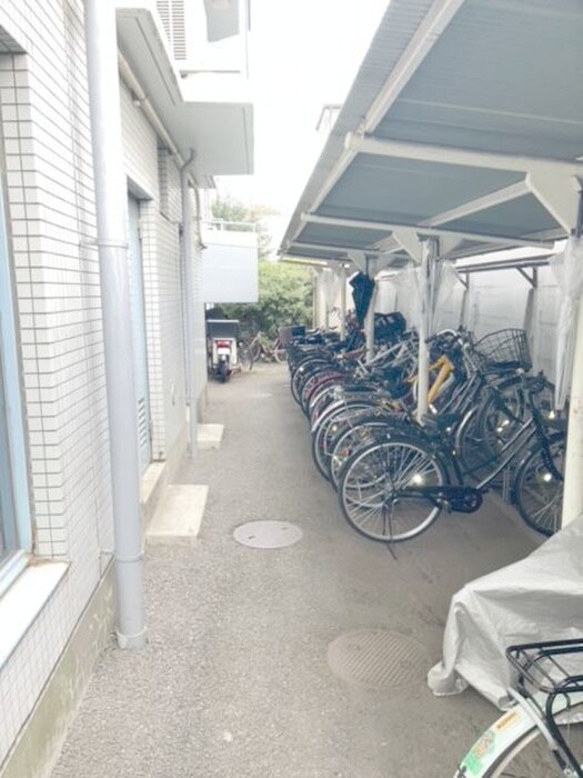 グランドゥール蕨市民公園の物件外観写真