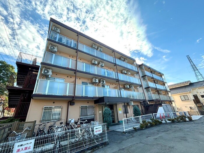 ラフィーネ学生マンションの物件外観写真