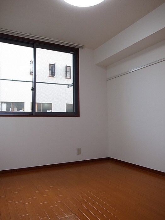 Ｙｓクレッシェンドの物件内観写真