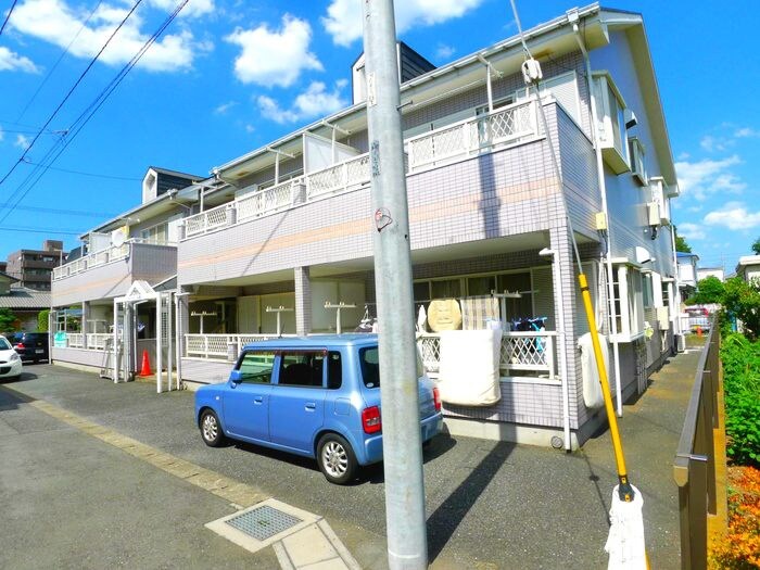 Ｓビィヤ－レ本郷の物件外観写真