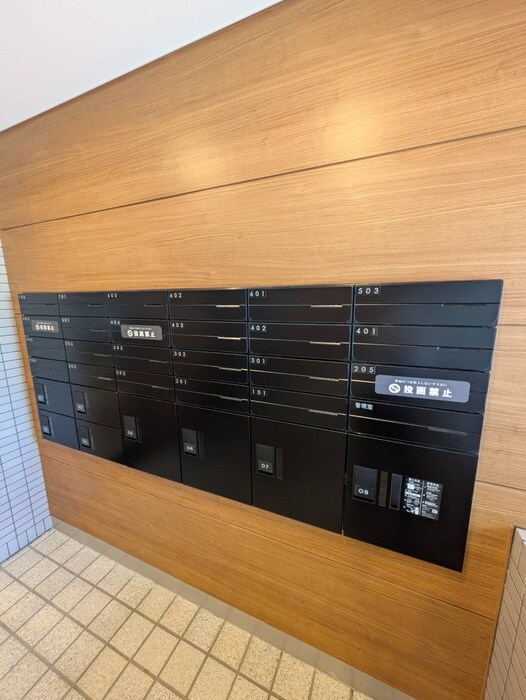 リエール若松町の物件外観写真