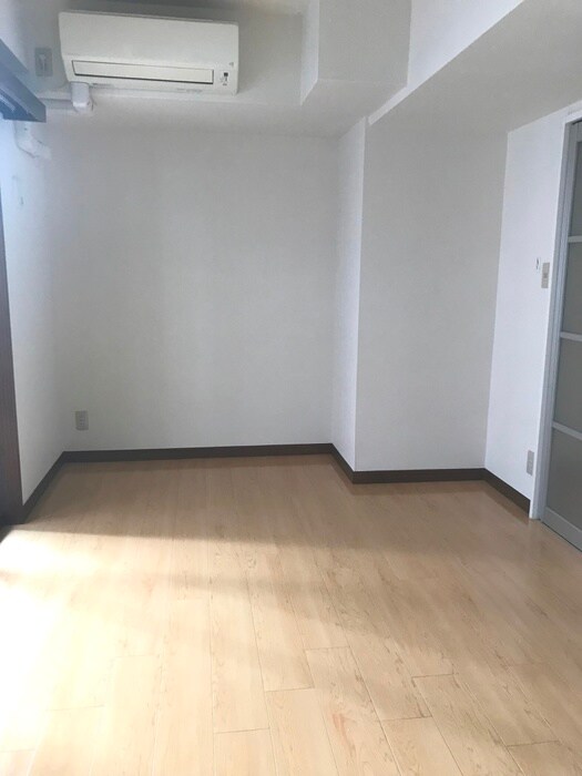 リエール若松町の物件内観写真