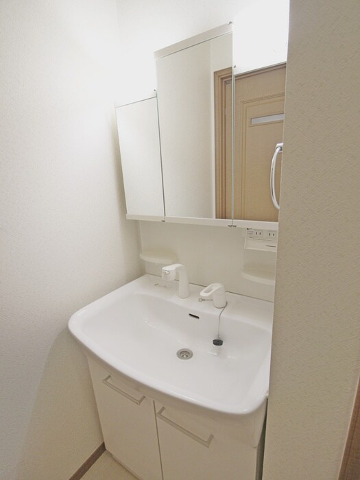 カーサフェリーチェの物件内観写真