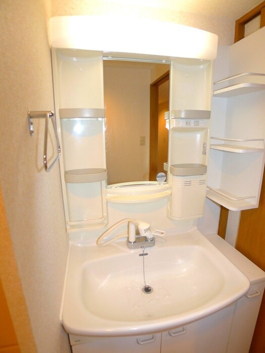 ビュ－フレア片町の物件内観写真