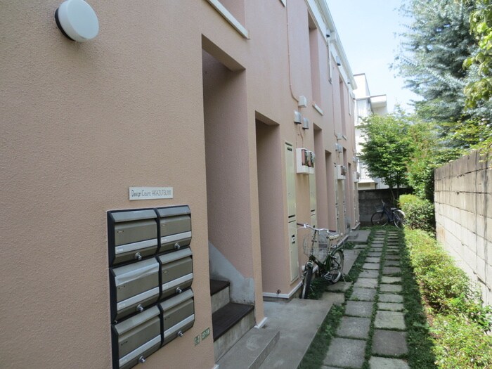 デザインコ－ト赤堤の物件外観写真