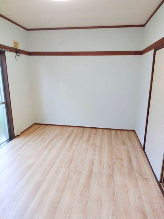 アパ－トメントひまわりの物件内観写真