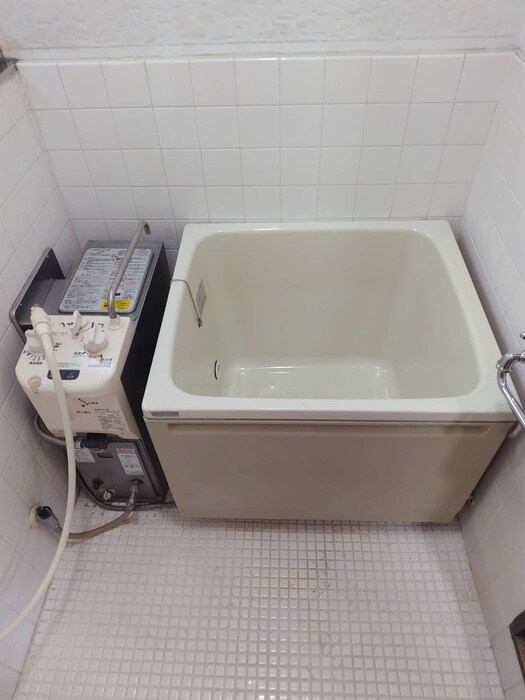 アパ－トメントひまわりの物件内観写真