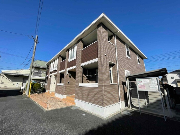 フォーエバーの物件外観写真