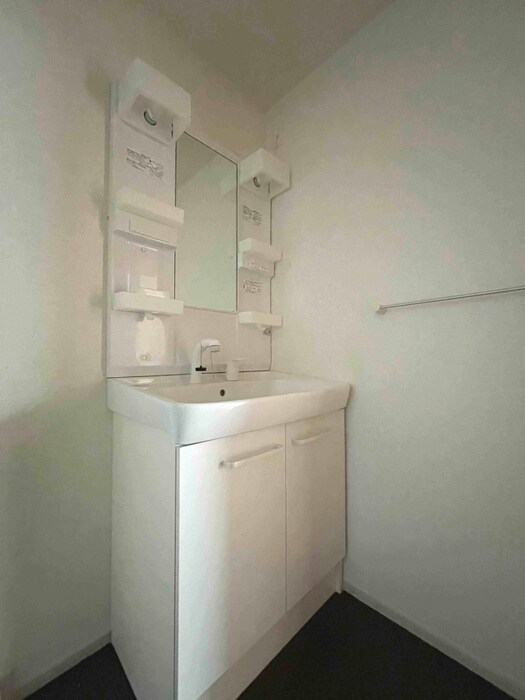 フォーエバーの物件内観写真