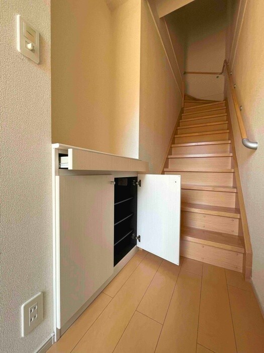 フォーエバーの物件内観写真