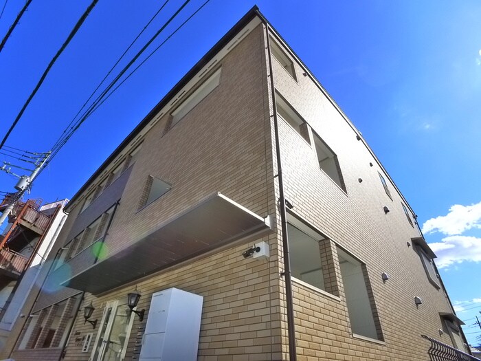 Season terrace Mの物件外観写真