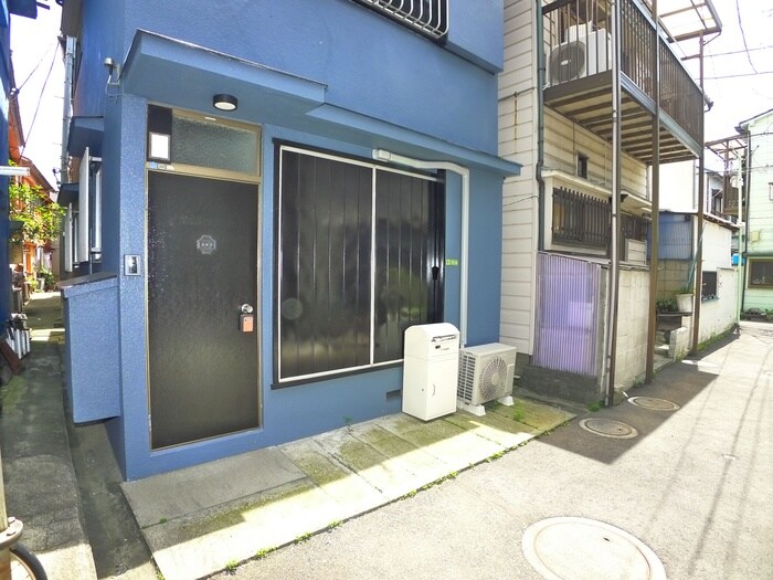 北千住川田貸家の物件外観写真