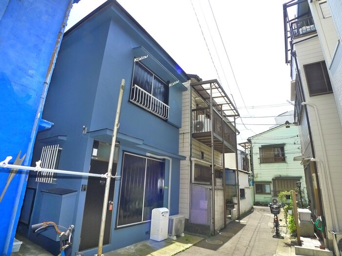 北千住川田貸家の物件外観写真