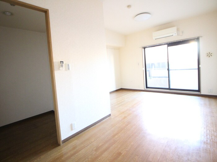 ドマーニ Ｉの物件内観写真