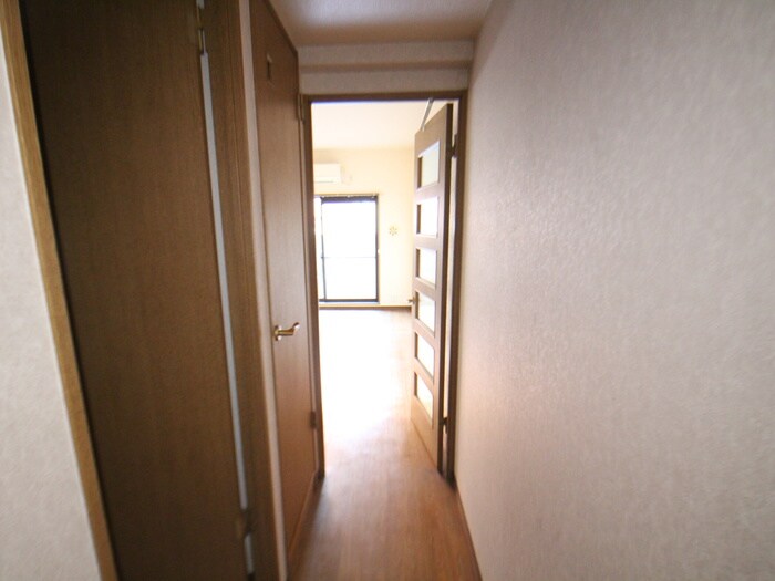 ドマーニ Ｉの物件内観写真